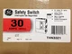 THN3321 GE NON FUSED 30 AMP 240V DISCONNECT 120WR0007678
