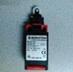 BERNSTEIN 608.6167.051 I88-SU1Z RIWL LIMIT SWITCH w/ ROLLER NEW!! QUANTITY!!