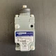 Telemecanique 9007C52E Industrial Limit Switch AC 10A Gray/Black