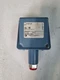 UE United Electric Controls H100-191 Pressure Switch FREE FAST SHIP