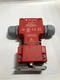 ALLEN BRADLEY 440K-T11174 SAFETY SWITCH GUARDMASTER TROJAN 6 2NC/2NO SERIES A