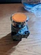 Siemens 3SU1152-0AB40-1BA0 22mm Illuminated Pushbutton YELLOW