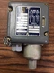 SQUARE D 9012 ACW25S13 PRESSURE SWITCH (TA44MS)
