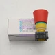 SIEMENS 3SB3 000-1HA20 Emergency Stop Switch 3SB3000-1HA20 1pcs NEW!
