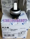 1PCS New Eaton Moeller M22-WK3 M22-WK3Q Pushbutton Switch 3POS Brand