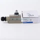 1piece OMRON ZE-N22-2S ZEN222S limit Switch NEW
