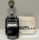 GE General Electric CR9440J1C1 Limit Switch w/ Roller Lever and Info Pamphlet
