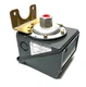 UE United Electric J300-554 Pressure Switch, 0-30 PSI, 125/250 VAC, 1/4"