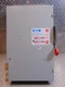 EATON DG224NGK SER B 200A 200 AMP 2-POLE FUSIBLE SAFETY DISCONNECT SWITCH TYPE 1
