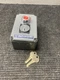 Square D 9001 KY-298 Open Close Stop Station 9001 KY298
