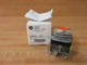 Allen Bradley 800T-A3D1 Flush Head Push Button 800TA3D1