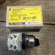 SCHNEIDER Square D Selector Switch 30mm Panel Mounting Size, 2 Pos, 9001KS11BH13