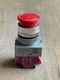 IZUMI 41-10650 RED TWIST LOCK BUTTON WITH IDEC HW-C01 CONTACT BLOCKS