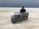 Omron ZE-N22-2S Plunger Roller Limit Switch